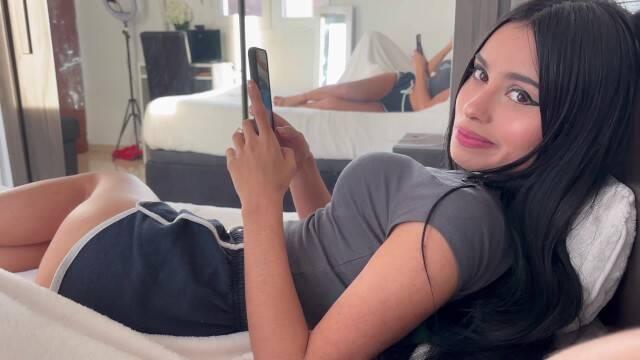 Трахнул красивую телку с длинными волосами и упругой попкой